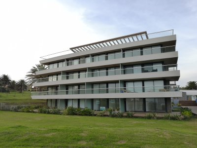 Apartamento en Piriapolis, San Francisco frente a la playa