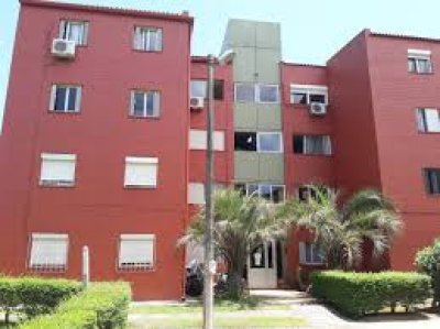 APARTAMENTO EN CENTRO DE MALDONADO