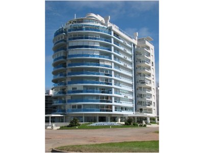 Apartamento en alquiler en Punta del Este, Brava