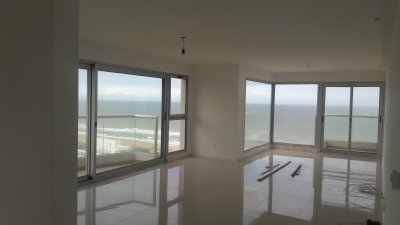  ICON BRAVA, ESPECTACULAR DEPARTAMENTO 3 SUITES CON VISTA AL MAR !!!