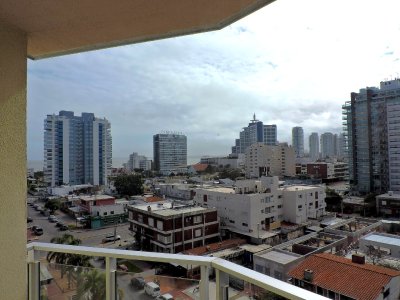 Apartamento en Brava, 1 dormitorios *