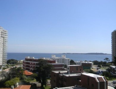 Torre de categoría, 2 dormitorios + dependencia