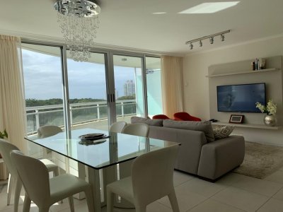 Apartamento en Ocean Drive II en venta Punta del Este 
