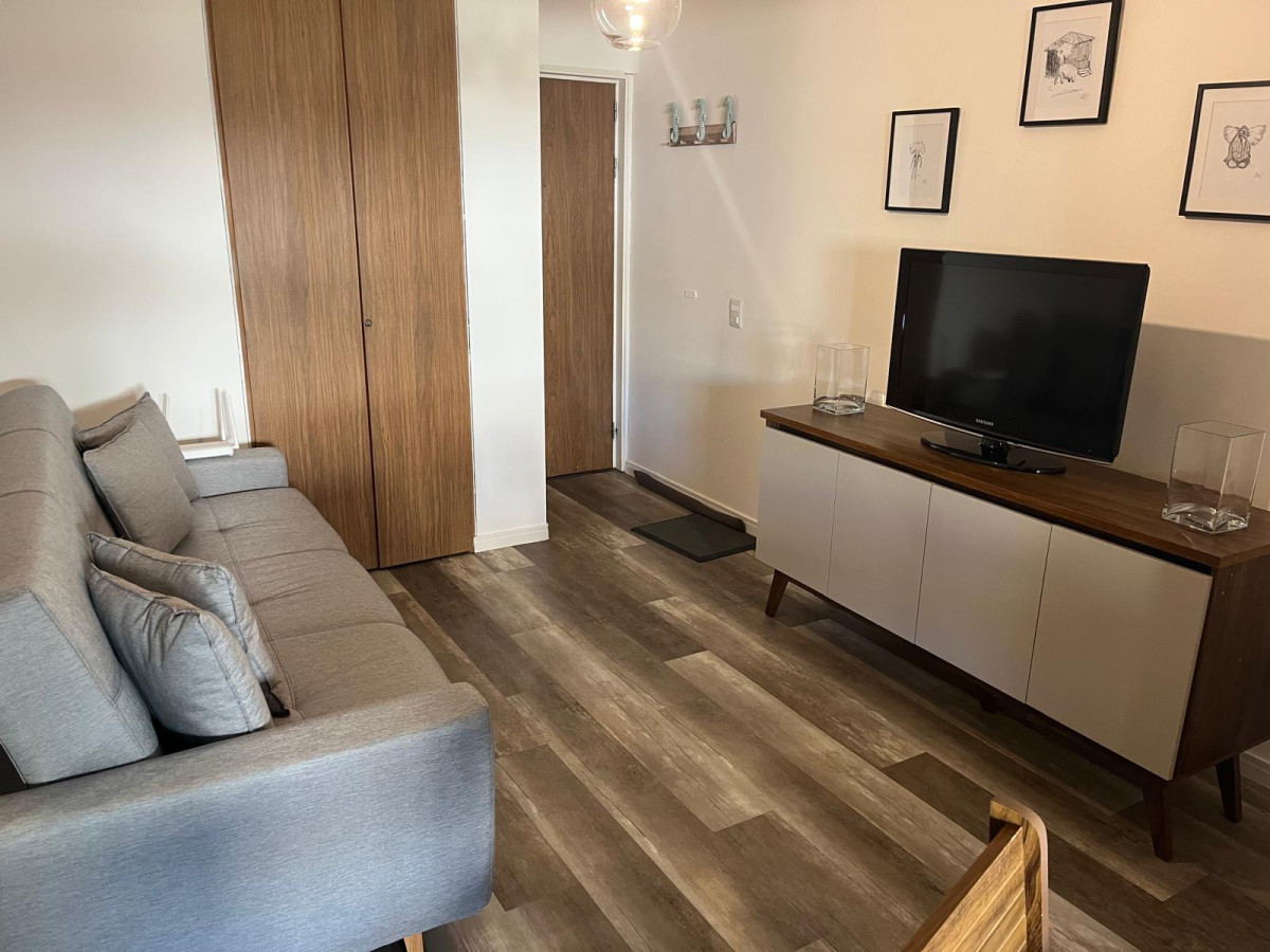 Apartamento de Un Dormitorio en Venta y Alquiler en Península Punta del Este