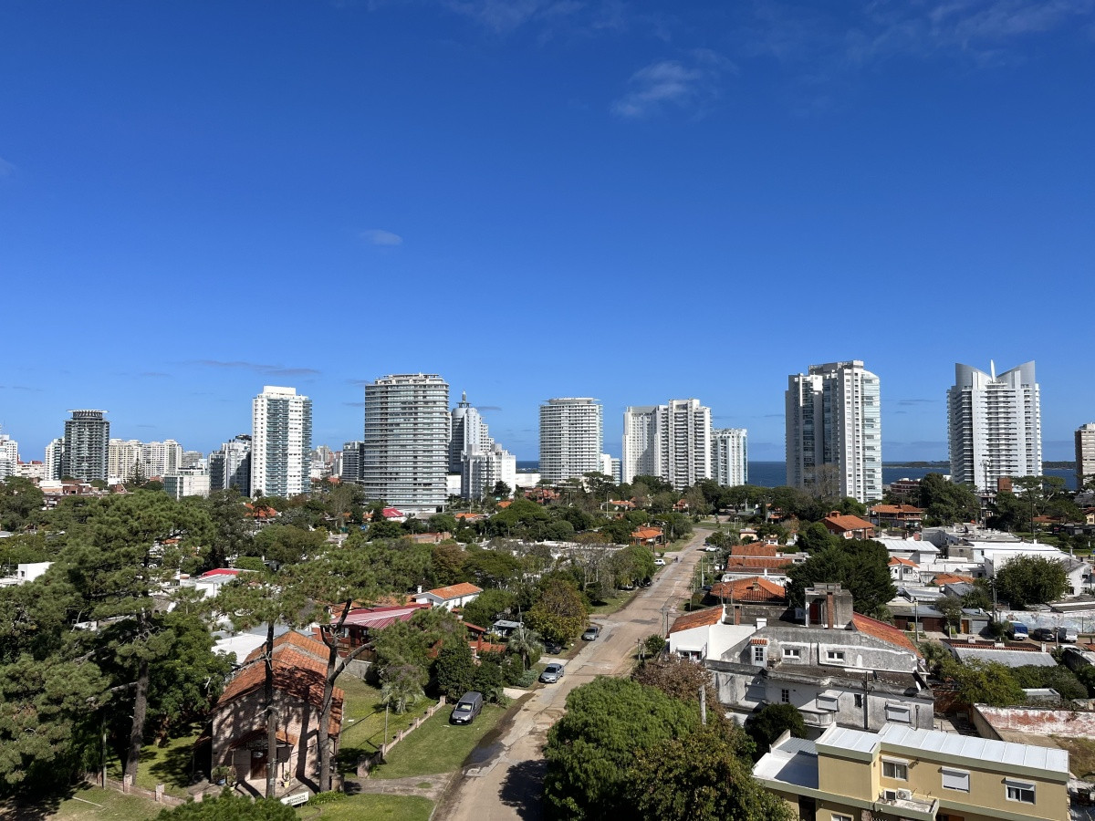 Apartamento de 2 dormitorios en Aidy Grill.