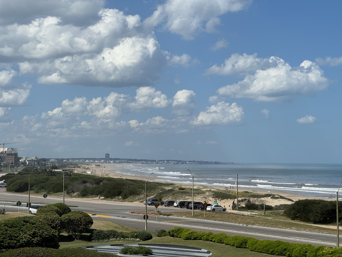 Departamento en Playa Brava, Punta del Este.