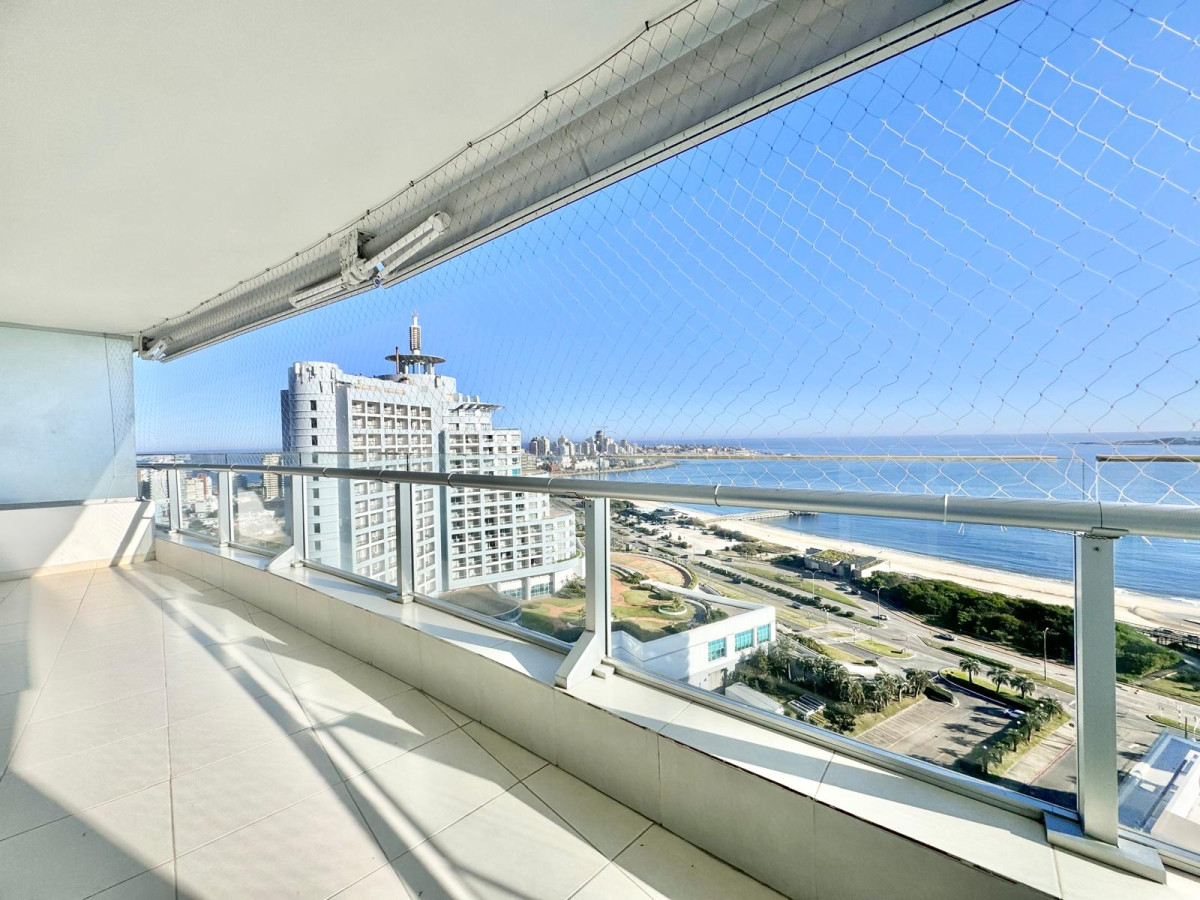 Season Tower Apartamento