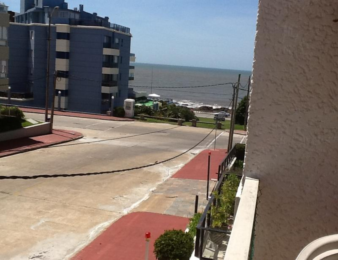 Apartamento de Dos Dormitorios en Península