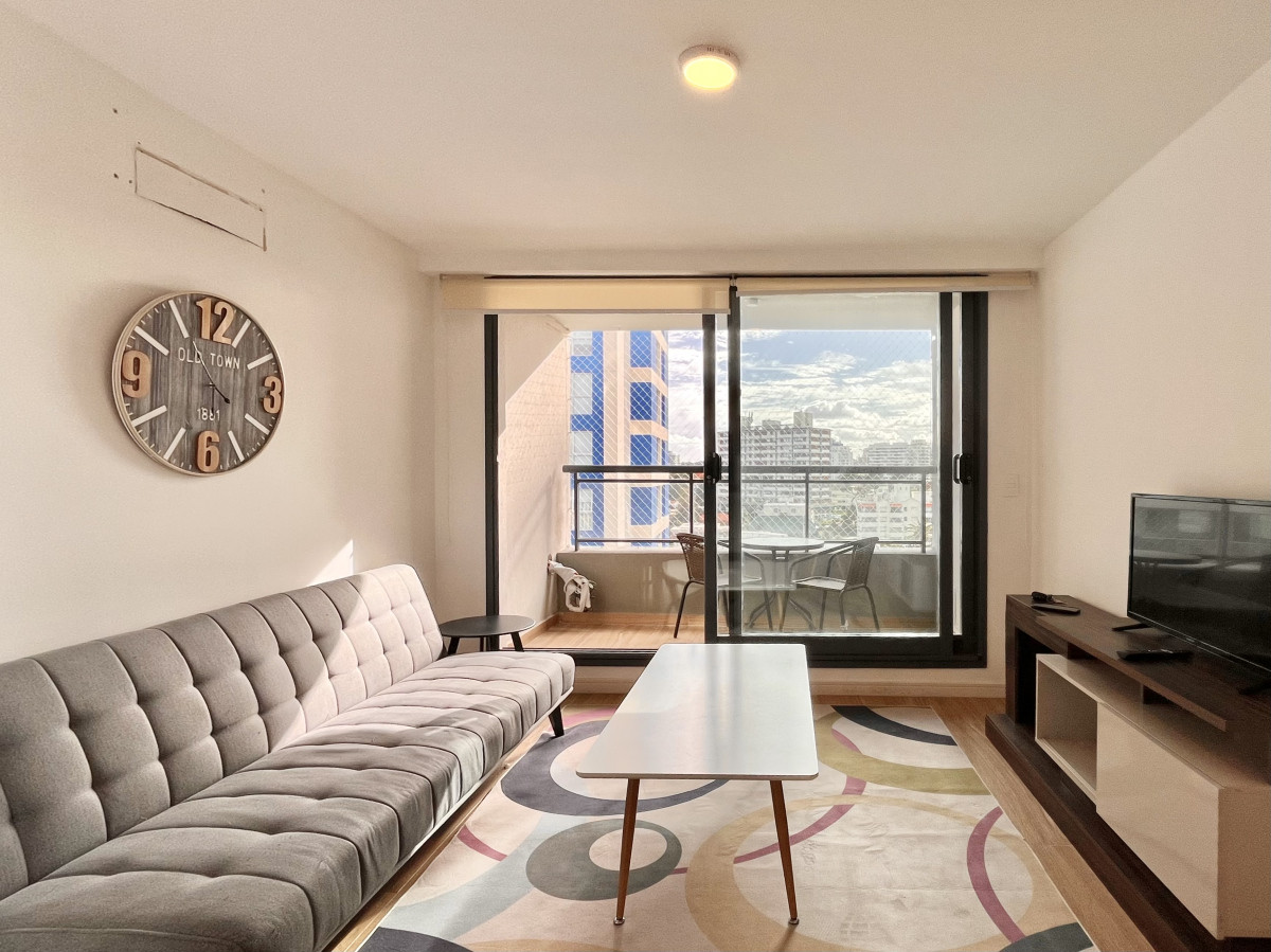 Apartamento de 2 Dormitorios con Vista al Mar