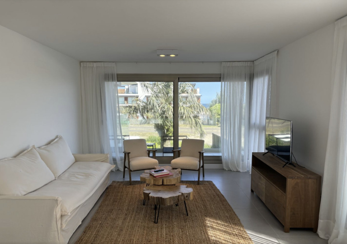 Apartamento de 2 dos dormitorios en el centro de Manantiales