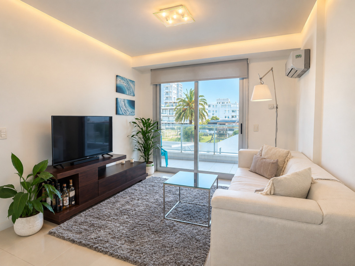Departamento en Playa Brava, Punta del Este