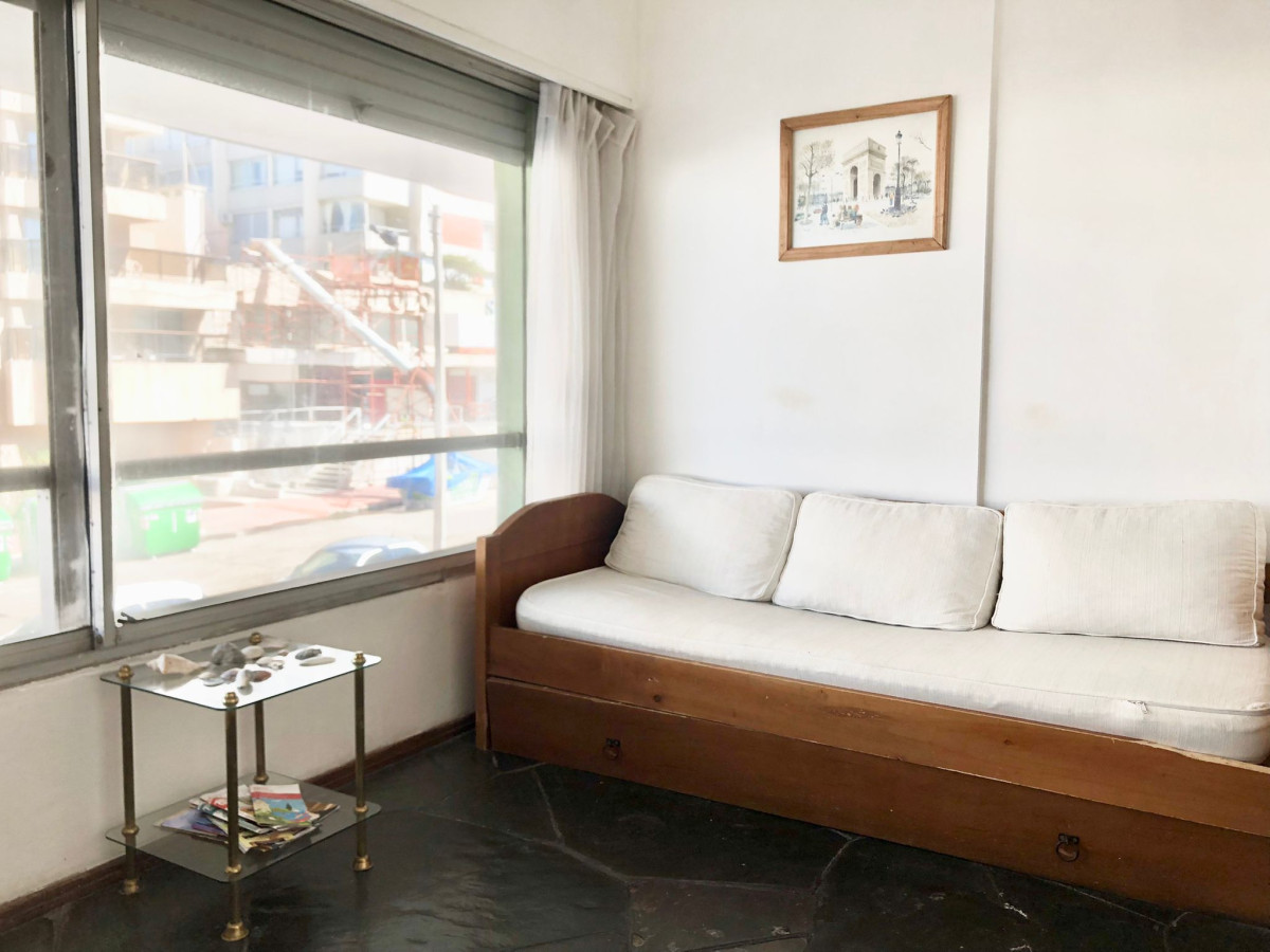 Venta Monoambiente en Península Con Vista al Mar!!