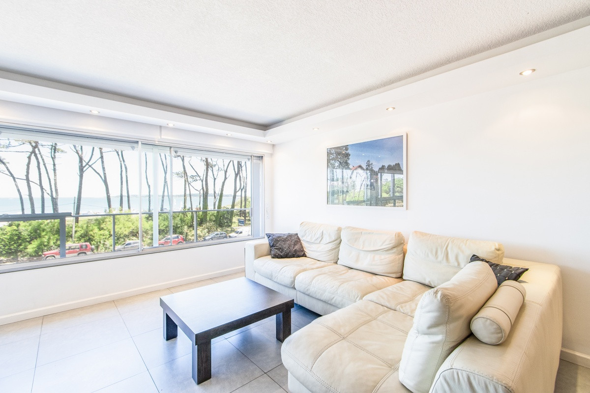 Imarangatu Punta del Este Apartamento frente al mar Punta del Este.