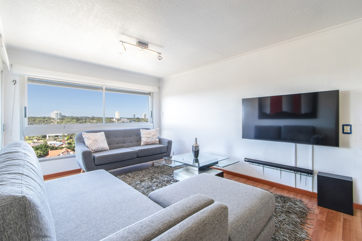 Apartamento en Playa Mansa, Punta del Este