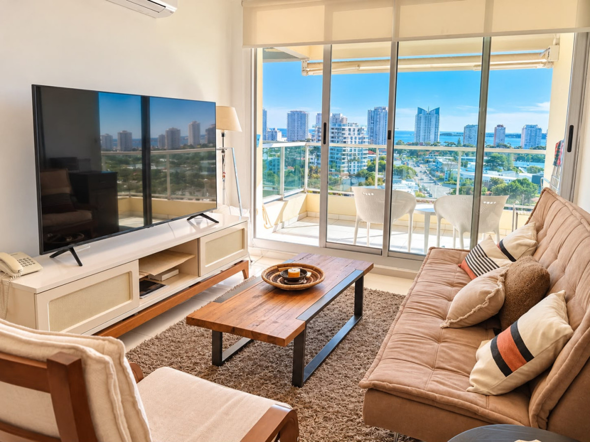 Apartamento con vista al mar