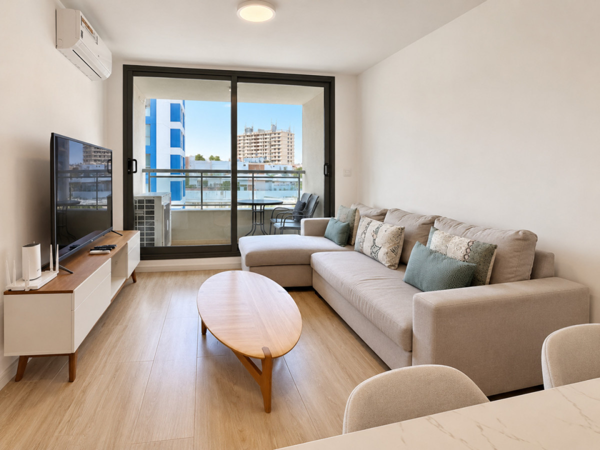 Apartamento de dos dormitorios en Playa Brava, Punta del Este.