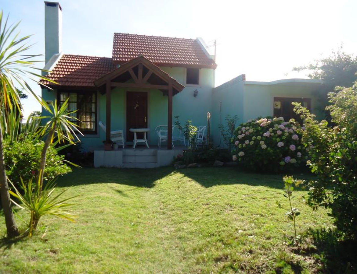 Casa a la venta y de temporada...