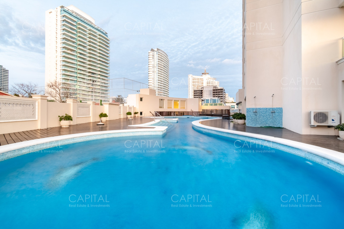 Coral tower, photo 5