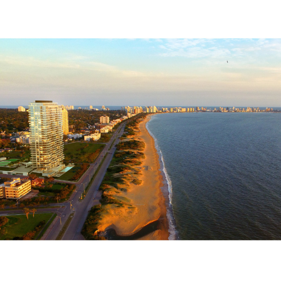 Apartamento esquinero unificado en Venetian en venta Playa Mansa de Punta del Este