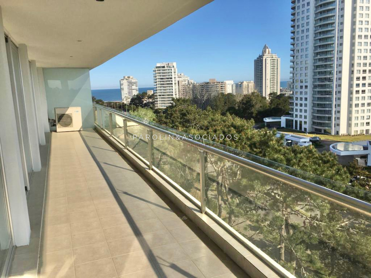 Brava - GoPunta - Portal Inmobiliario de Punta del Este - Maldonado