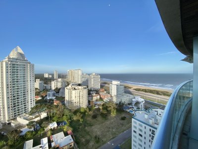 Piso alto en Brava, 2 dormitorios