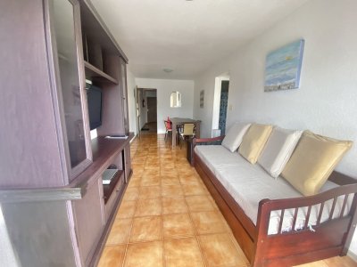 VENTA DE APARTAMENTO DE 1 DORMITORIO EN AIDY GRILL PUNTA DEL ESTE 