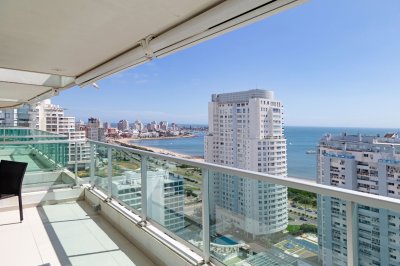 VENTA DE APARTAMENTO DE 2 DORMITORIOS EN EDIFICIO GALA TOWER PUNTA DEL ESTE 