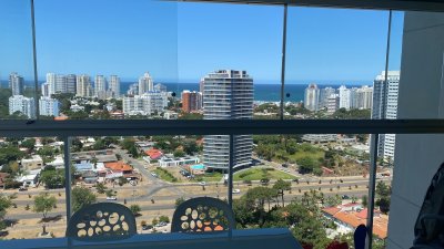 VENTA DE APARTAMENTO DE 2 DORMITORIOS EN MIAMI BOULEVARD I PUNTA DEL ESTE 