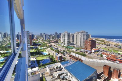 APARTAMENTO EN VENTA 3 DORMITORIOS EN EDIFICIO TORREON