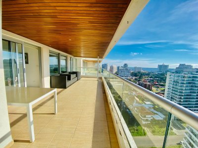 VENTA DE APARTAMENTO DE 2 DORMITORIOS EDIFICIO ICON BRAVA 