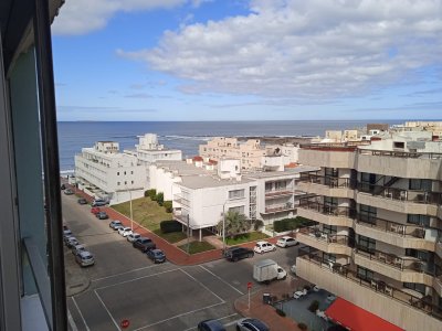 VENTA DE APARTAMENTO MONOAMBIENTE EN PENINSULA PUNTA DEL ESTE 