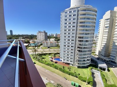 APARTAMENTO EN VENTA 2 DORMITORIOS 2 BAÑOS EN EDIFICIO SCORPIO