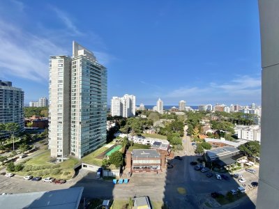 VENTA APARTAMENTO 2 DORMITORIOS EN PLACE LAFAYETTE PUNTA DEL ESTE 