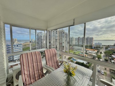APARTAMENTO DE 3 DORMITORIOS EN VENTA CON VISTA AL MAR