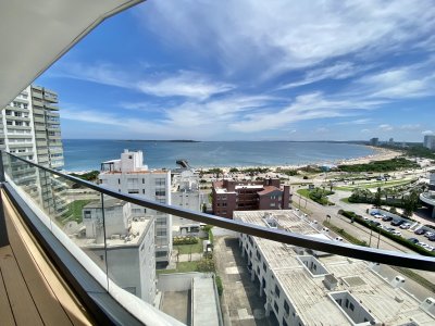 VENTA DE 3 SUITES EN EDIFICIO ALEXANDER COLLECTION PUNTA DEL ESTE 