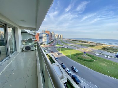 VENTA APARTAMENTO 3 DORMITORIOS EDIFICIO IMPERIALE PUNTA DEL ESTE