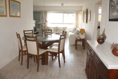 VENTA DE APARTAMENTO DE 2 DORMITORIOS EDIFICIO VAN GOGH