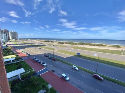 APARTAMENTO EN VENTA 1 DORMTIORIO FRENTE AL MAR
