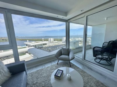 VENTA DE APARTAMENTO DE 2 DORMITORIOS EN SUITE EN POSEIDON LAGUNA