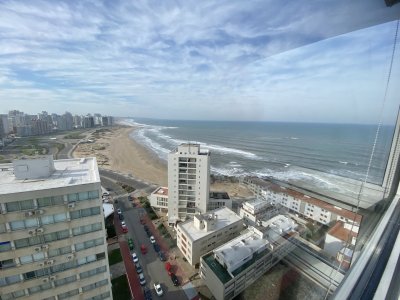 APARTAMENTO EN VENTA 3 DORMITORIOS 3 BAÑOS EN TORRE DEL SOL