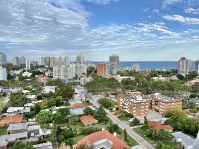 VENTA DE APARTAMENTO 2 DORMITORIOS EDIFICIO ALEXANDER BOULEVARD