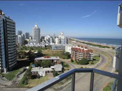 VENTA APARTAMENTO DE 1 DORMITORIO 2 BAÑOS EDIFICIO TORRE MARINA I