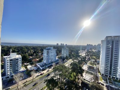 VENTA APTO 3 DORMITORIOS PUNTA DEL ESTE 