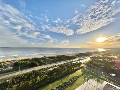 VENTA APARTAMENTO 2 DORMITORIOS EDIFICO VENETIAN