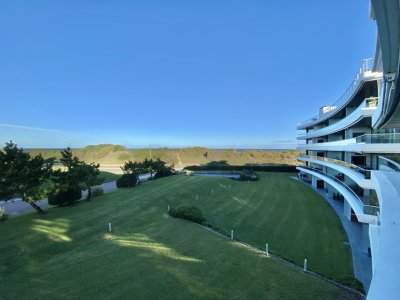 VENTA APARTAMENTO 3 DORMITORIOS Y DEPENDENCIA - MARIGOT BRAVA