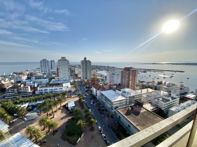 VENTA APARTAMENTO 1 DORMITORIO EN PENINSULA 