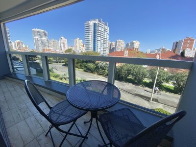 VENTA APARTAMENTO 1 DORMITORIO EDIFICIO ALEXANDER COLLECTION