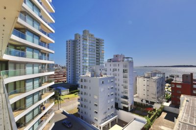 VENTA APARTAMENTO 3 DORMITORIOS + DEPENDENCIA - ALEXANDER COLLECTION
