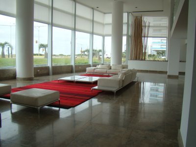 Apartamento en Brava, 2 dormitorios *