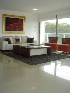 Apartamento en Brava, 3 dormitorios *